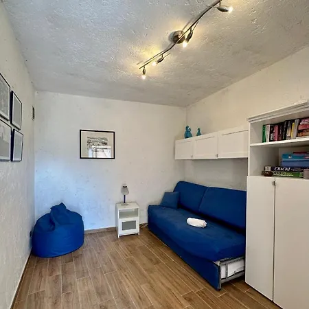 Hostdomus - Arcobaleno Villa *