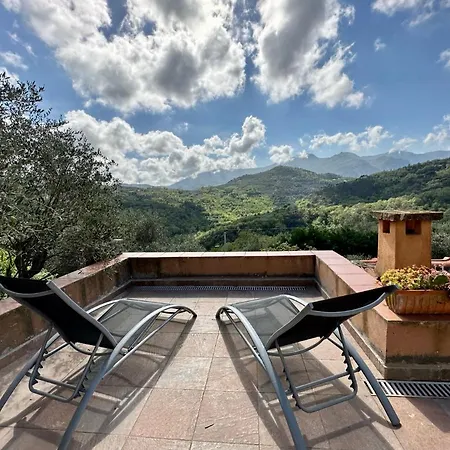 Hostdomus - Arcobaleno Villa